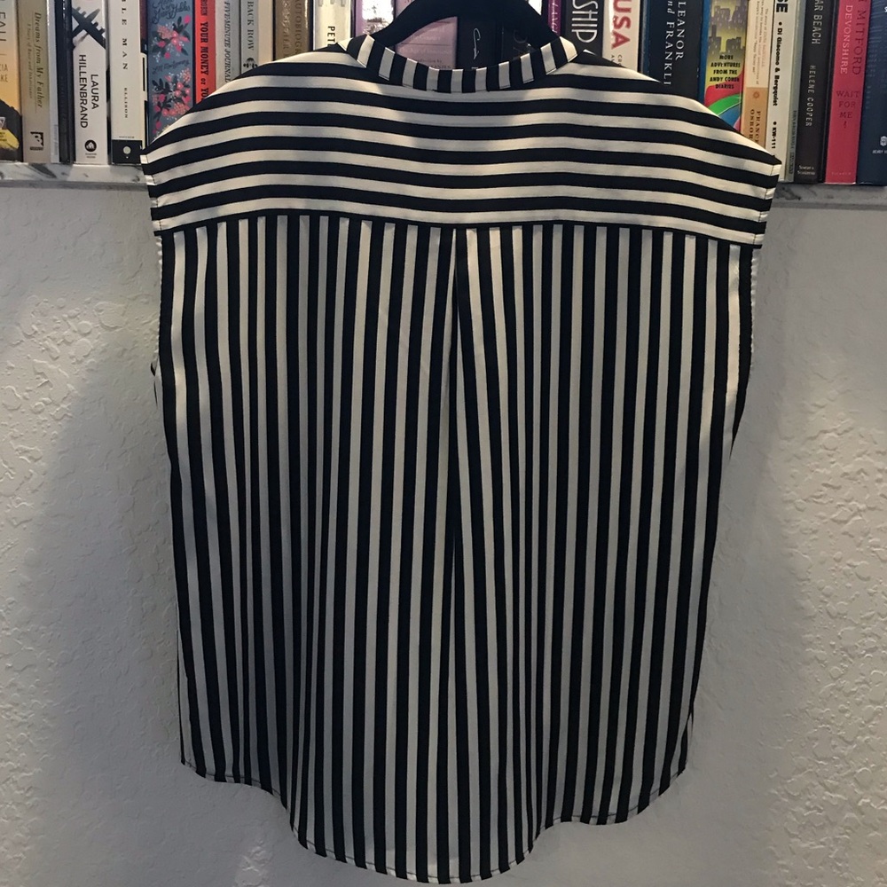 EUC Aqua Black & White Stripe Block Sleeveless Top - Picture 2 of 7